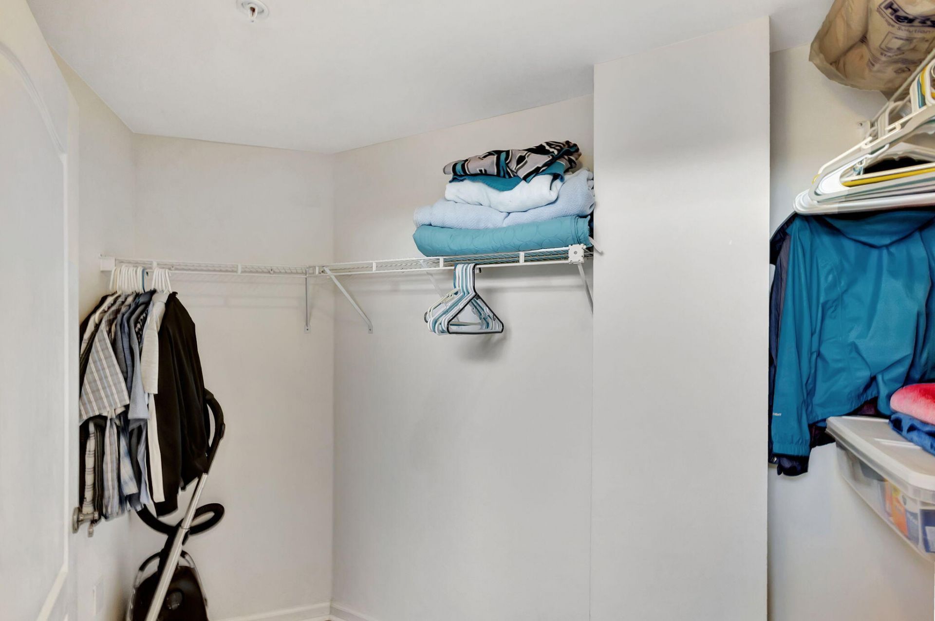 300 Uno Lago Drive, Unit 101, Juno Beach, FL 33408 Photo