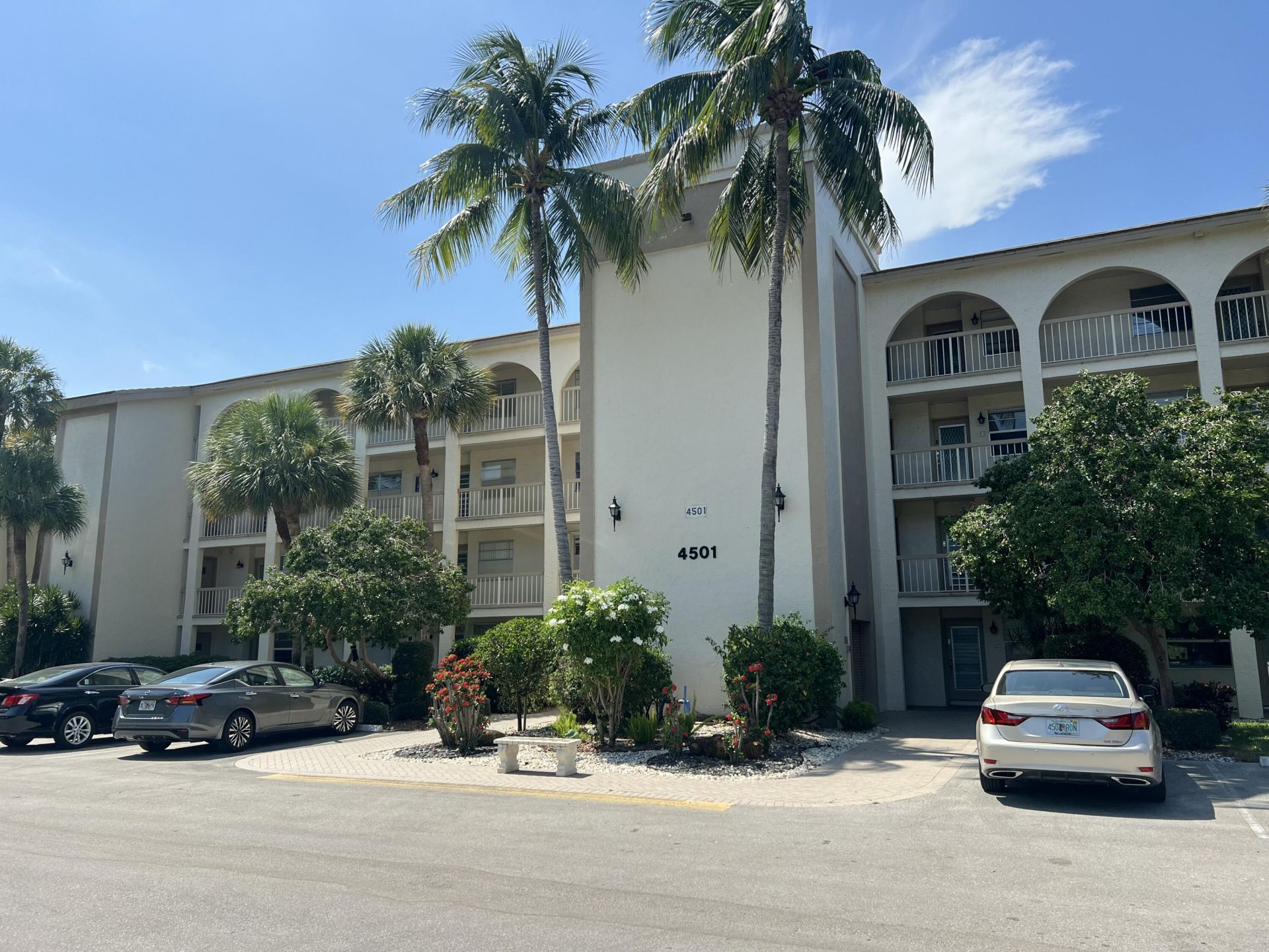 4501 Martinique Way, Unit F2, Coconut Creek, FL 33066 Photo