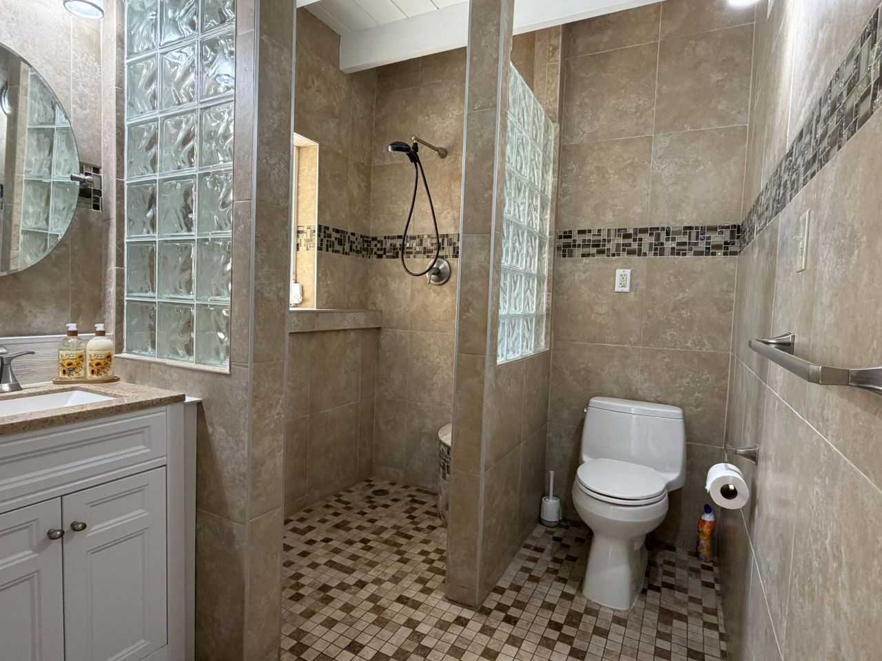 2411 Grouper Drive, Marathon, FL 33050 Photo