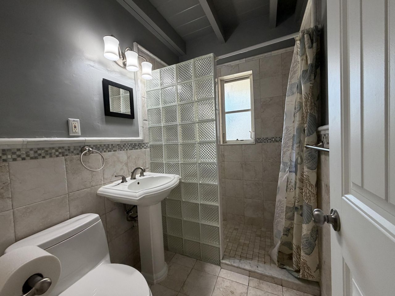 2411 Grouper Drive, Marathon, FL 33050 Photo