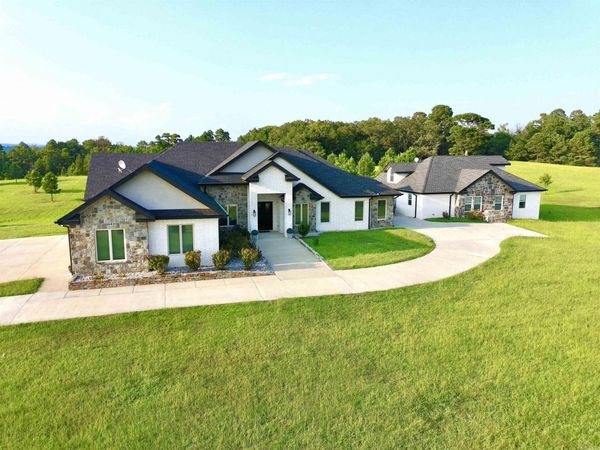 4907 Sunshine Rd, Pearcy, AR 71964