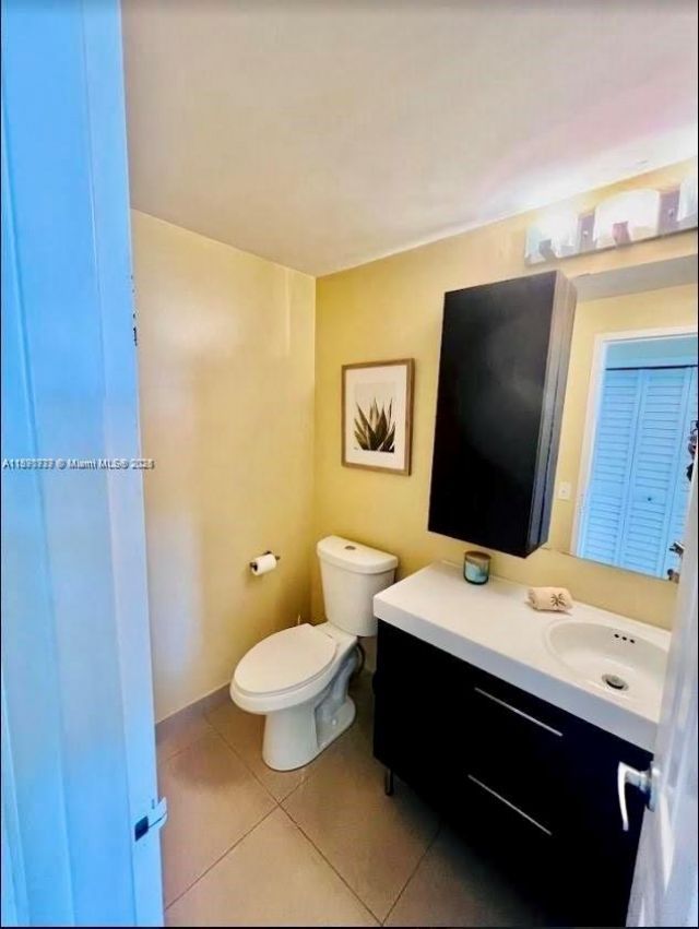 3505 S Ocean Dr, Unit 911, Hollywood, FL 33019 Photo