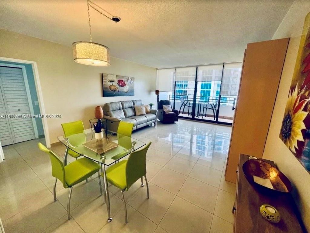 3505 S Ocean Dr, Unit 911, Hollywood, FL 33019 Photo