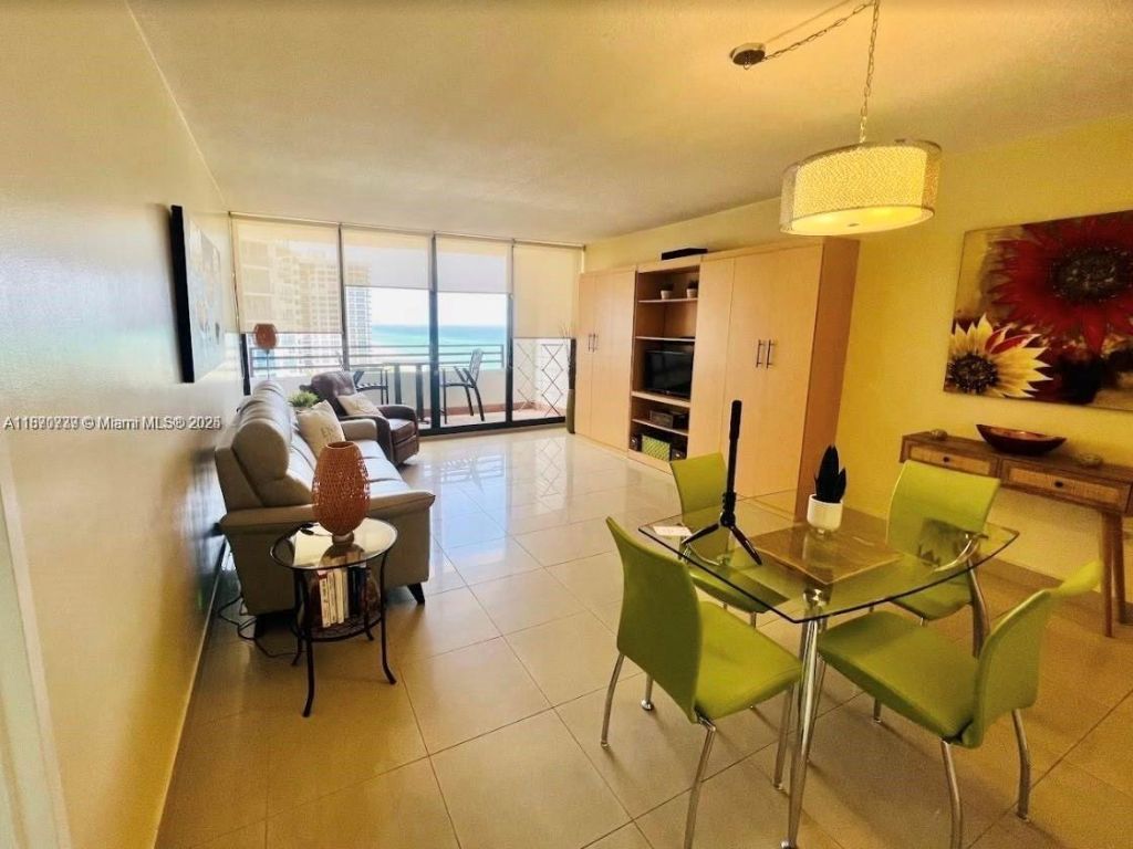 3505 S Ocean Dr, Unit 911, Hollywood, FL 33019 Photo
