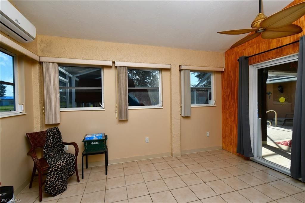 622 Weston Rd, Lehigh Acres, FL 33936 Photo