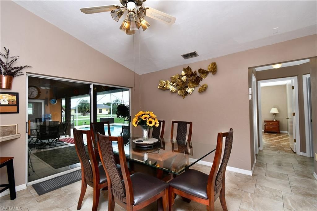 622 Weston Rd, Lehigh Acres, FL 33936 Photo