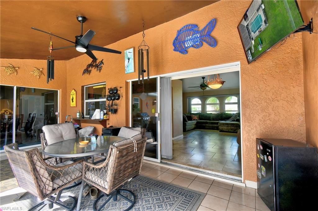 622 Weston Rd, Lehigh Acres, FL 33936 Photo