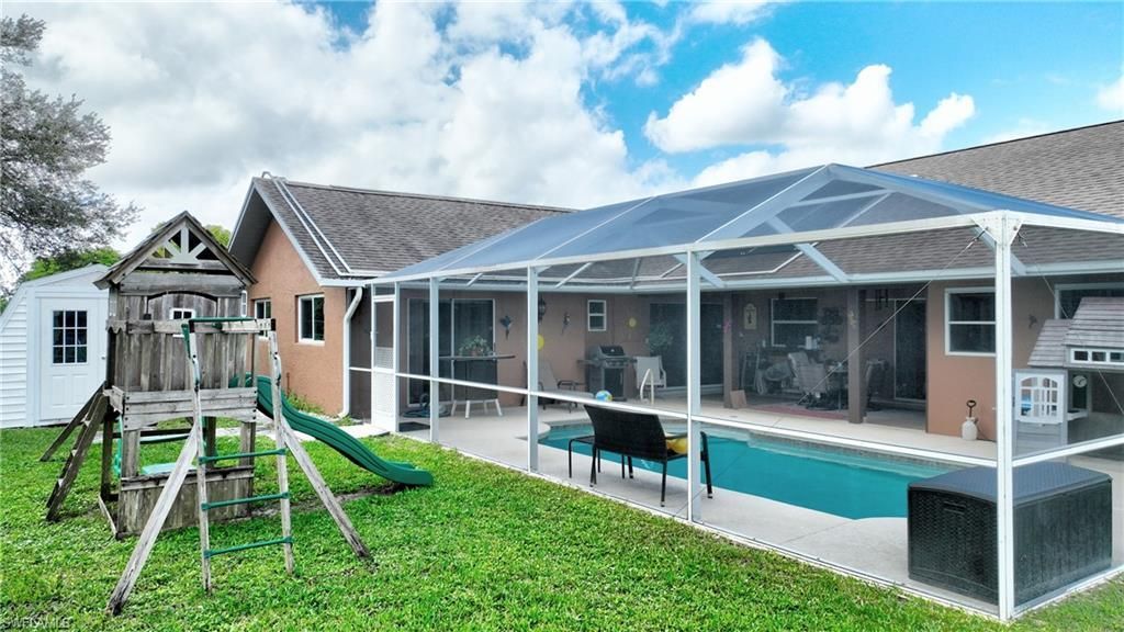 622 Weston Rd, Lehigh Acres, FL 33936 Photo