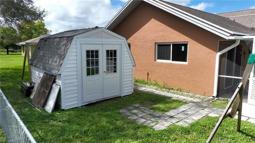 622 Weston Rd, Lehigh Acres, FL 33936 Photo