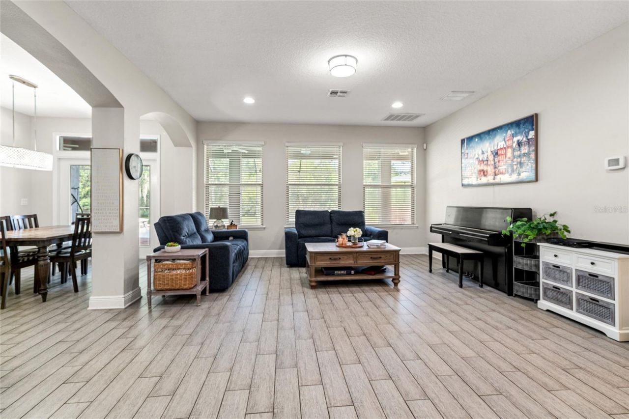 19813 Wellington Manor Boulevard, Lutz, FL 33549 Photo