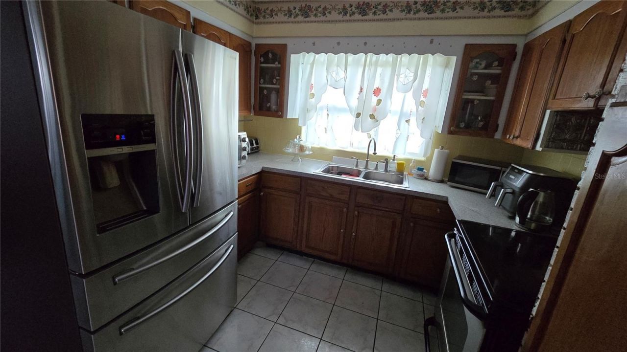 5490 Dr Martin Luther King Jr Street S, Saint Petersburg, FL 33705 Photo