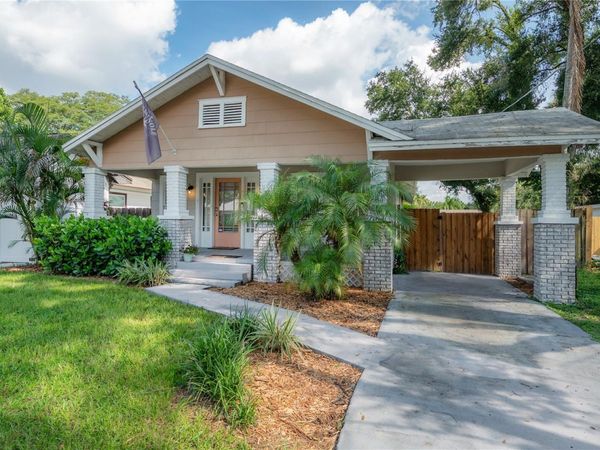 207 W HIAWATHA STREET, TAMPA, FL 33604