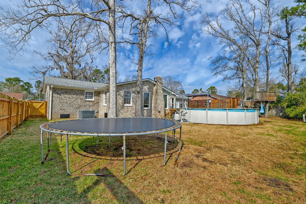 803 Eastern White Pines Road Photo 11