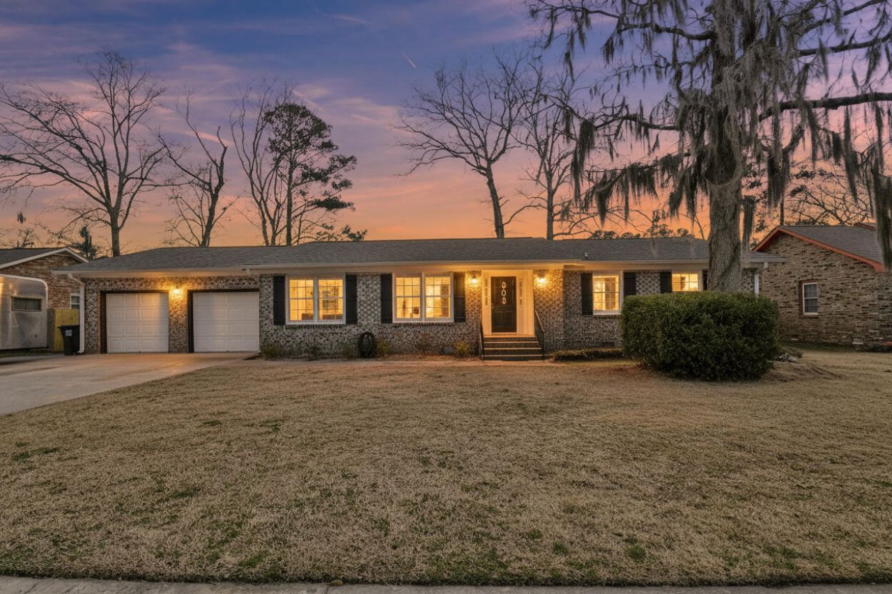 803 Eastern White Pines Road Photo 13