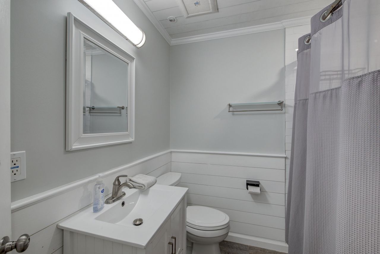 803 Eastern White Pines Road Photo 23