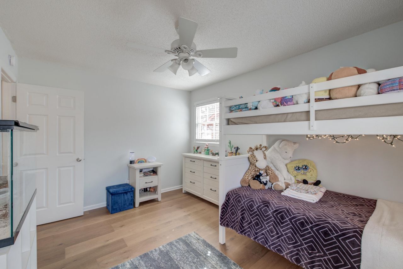 803 Eastern White Pines Road Photo 26