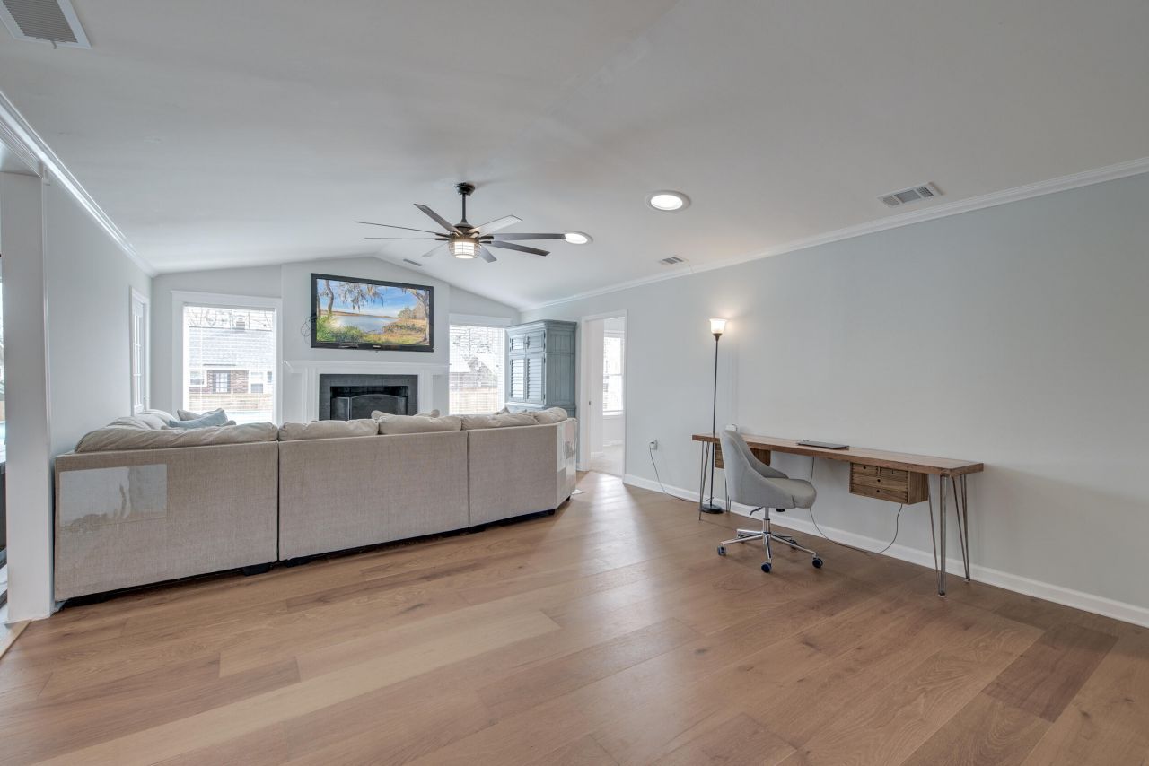 803 Eastern White Pines Road Photo 37