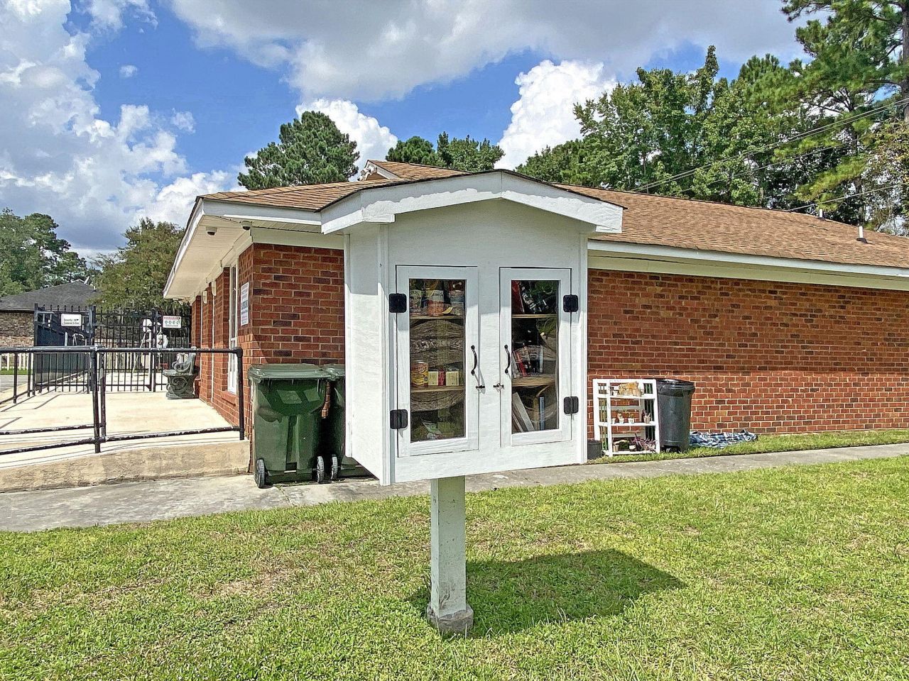 803 Eastern White Pines Road Photo 51