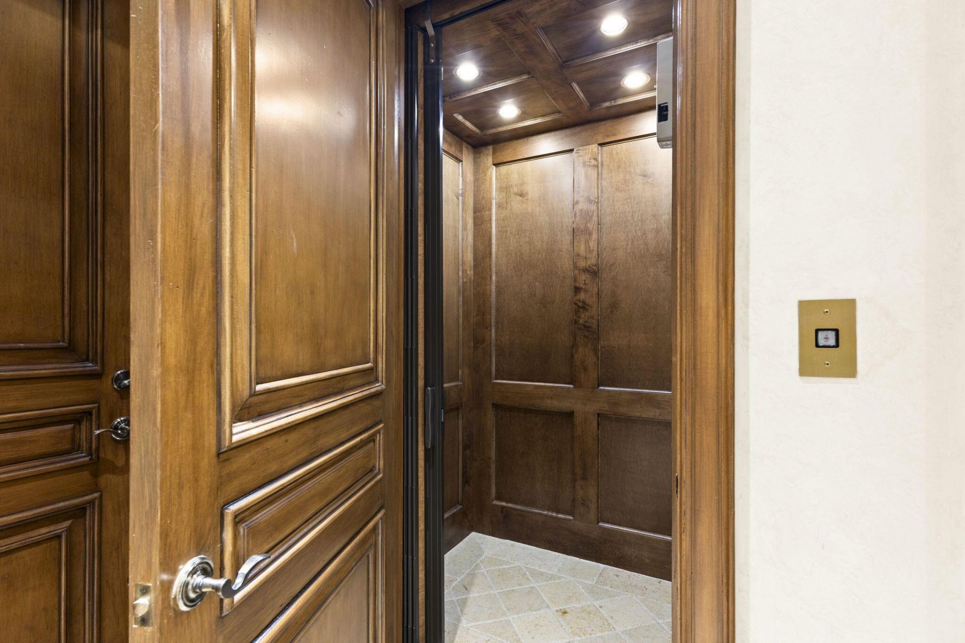 3131 NE 27th Avenue, Lighthouse Point, FL 33064 Photo