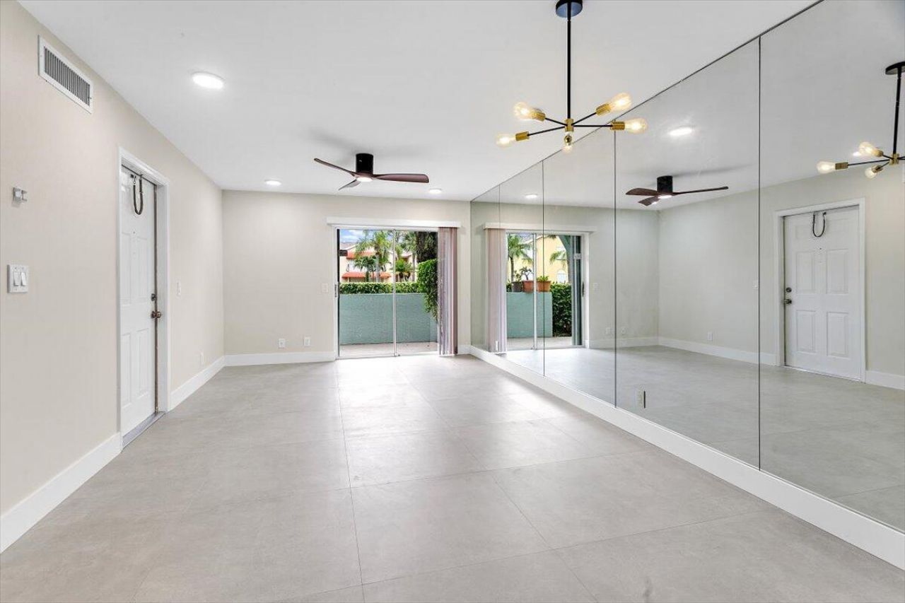 700 Waterside Drive, Hypoluxo, FL 33462 Photo