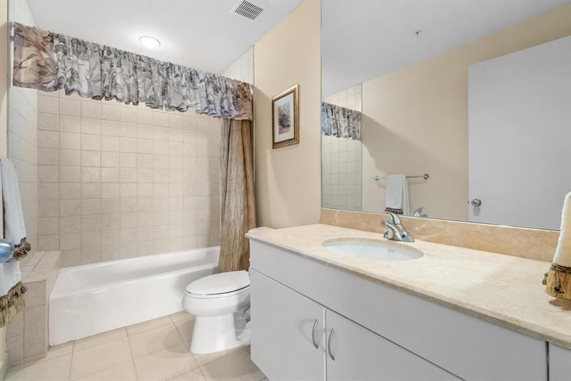 801 Brickell Key Boulevard, Unit 2903, Miami, FL 33131 Photo