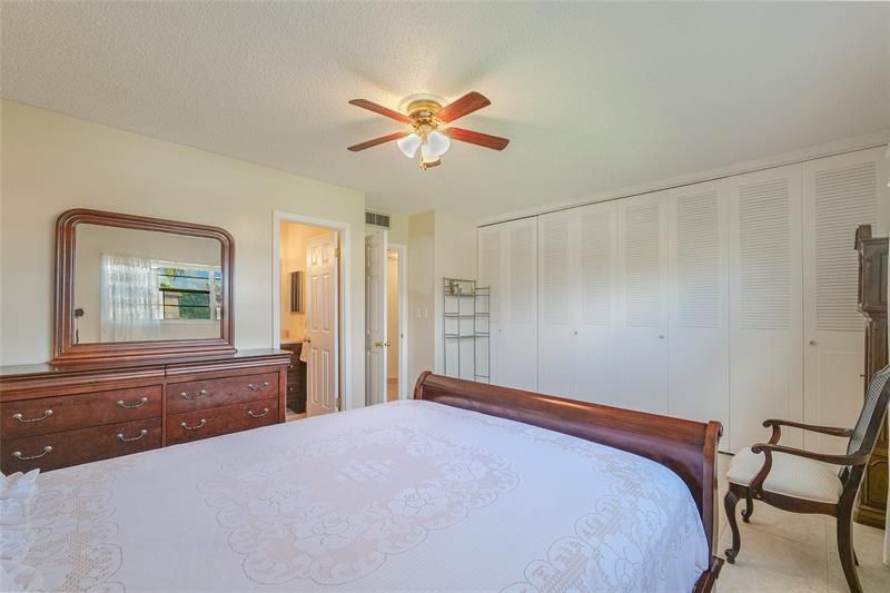 5071 W Oakland Park Boulevard, Unit 204, Lauderdale Lakes, FL 33313 Photo