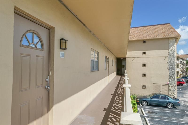 5071 W Oakland Park Boulevard, Unit 204, Lauderdale Lakes, FL 33313 Photo