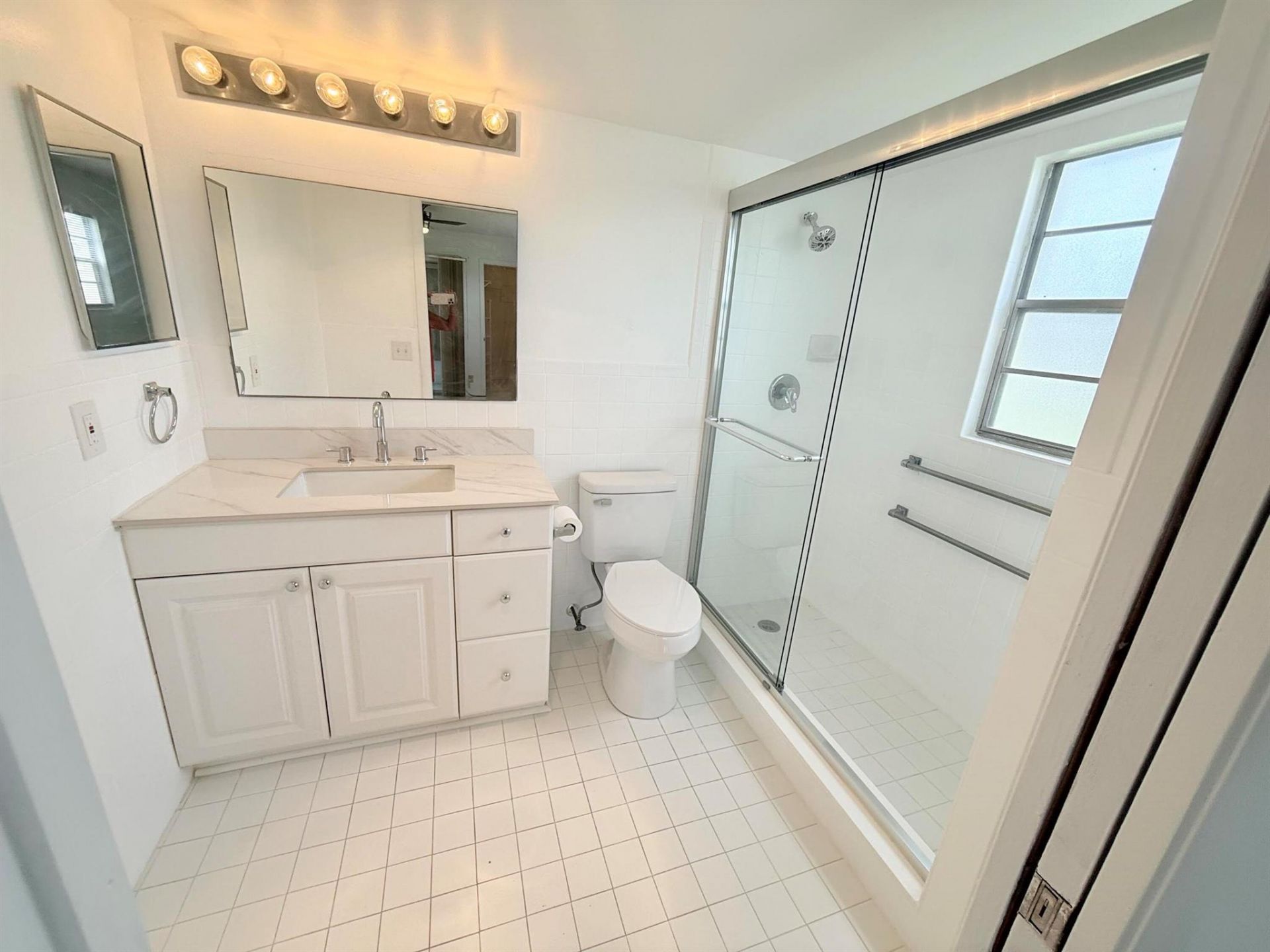 1036 Hythe B, Unit B, Boca Raton, FL 33434 Photo