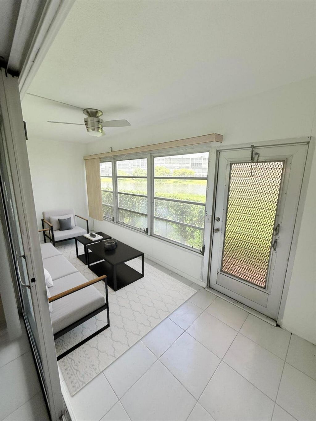 1036 Hythe B, Unit B, Boca Raton, FL 33434 Photo