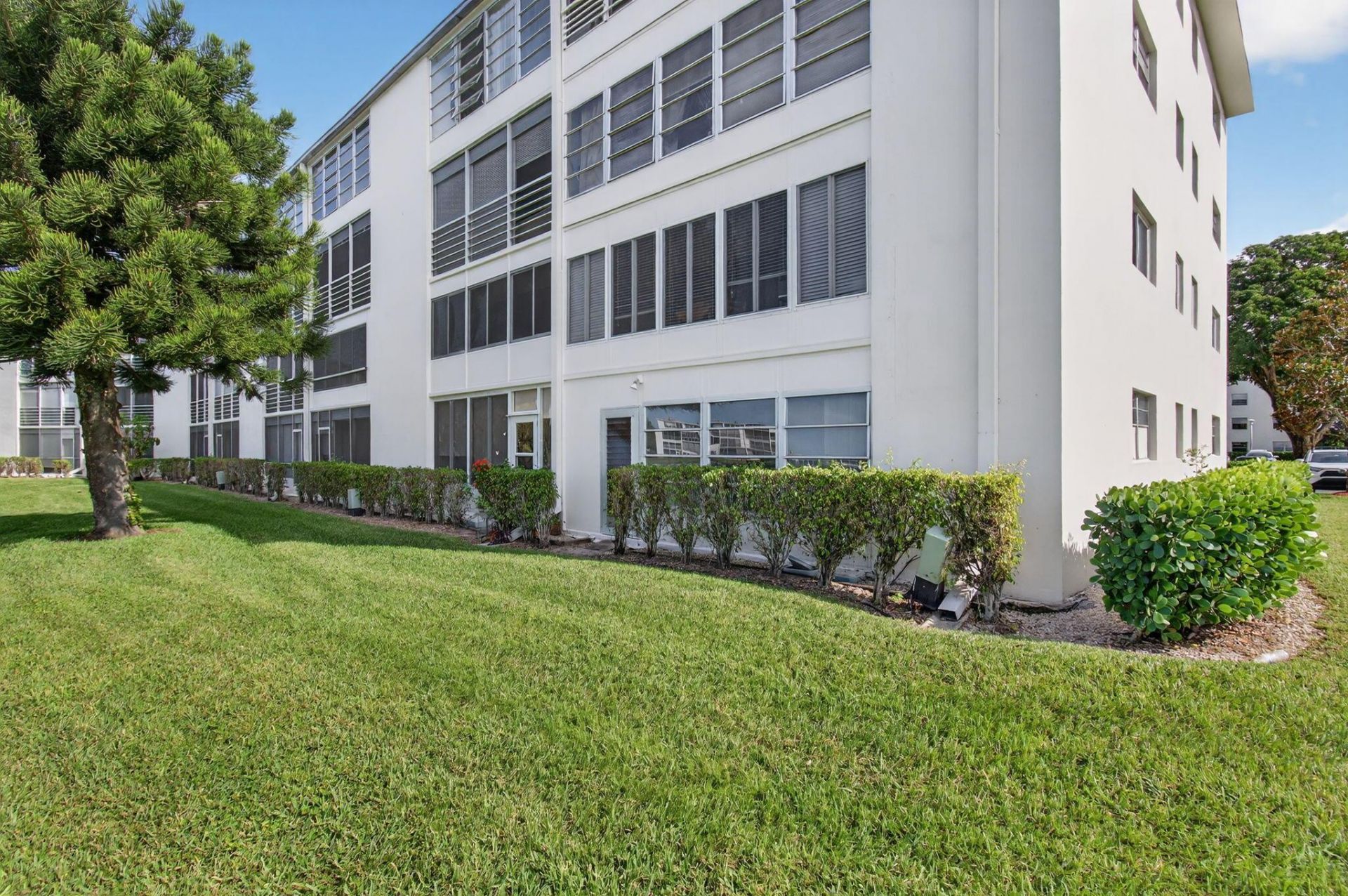 1036 Hythe B, Unit B, Boca Raton, FL 33434 Photo