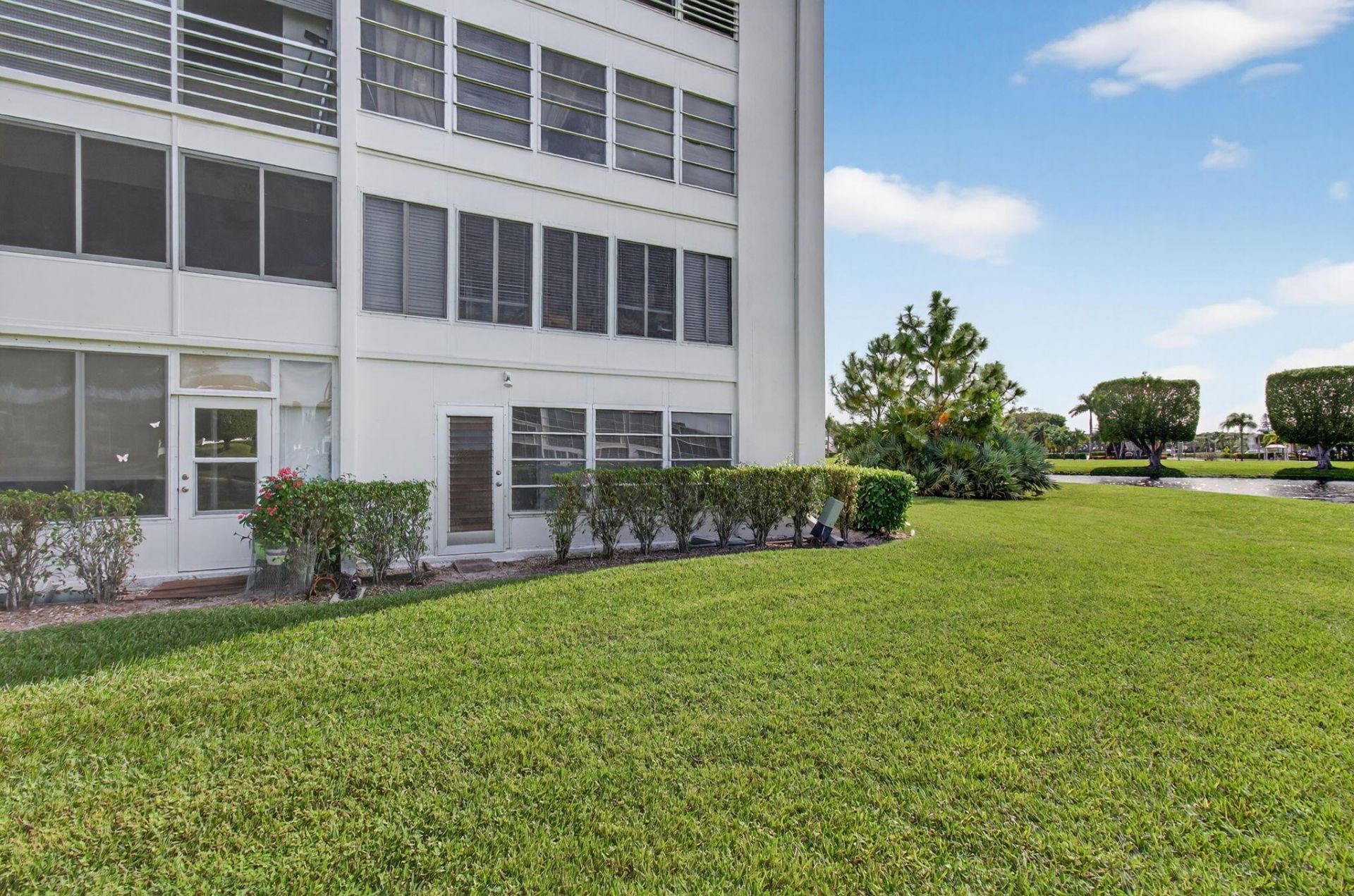 1036 Hythe B, Unit B, Boca Raton, FL 33434 Photo