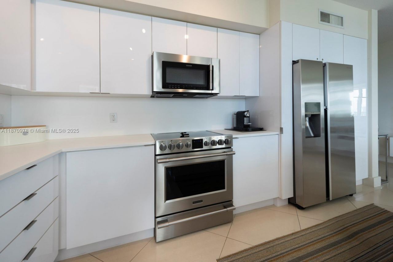 1755 E Hallandale Beach Blvd, Unit 1502E, Hallandale Beach, FL 33009 Photo