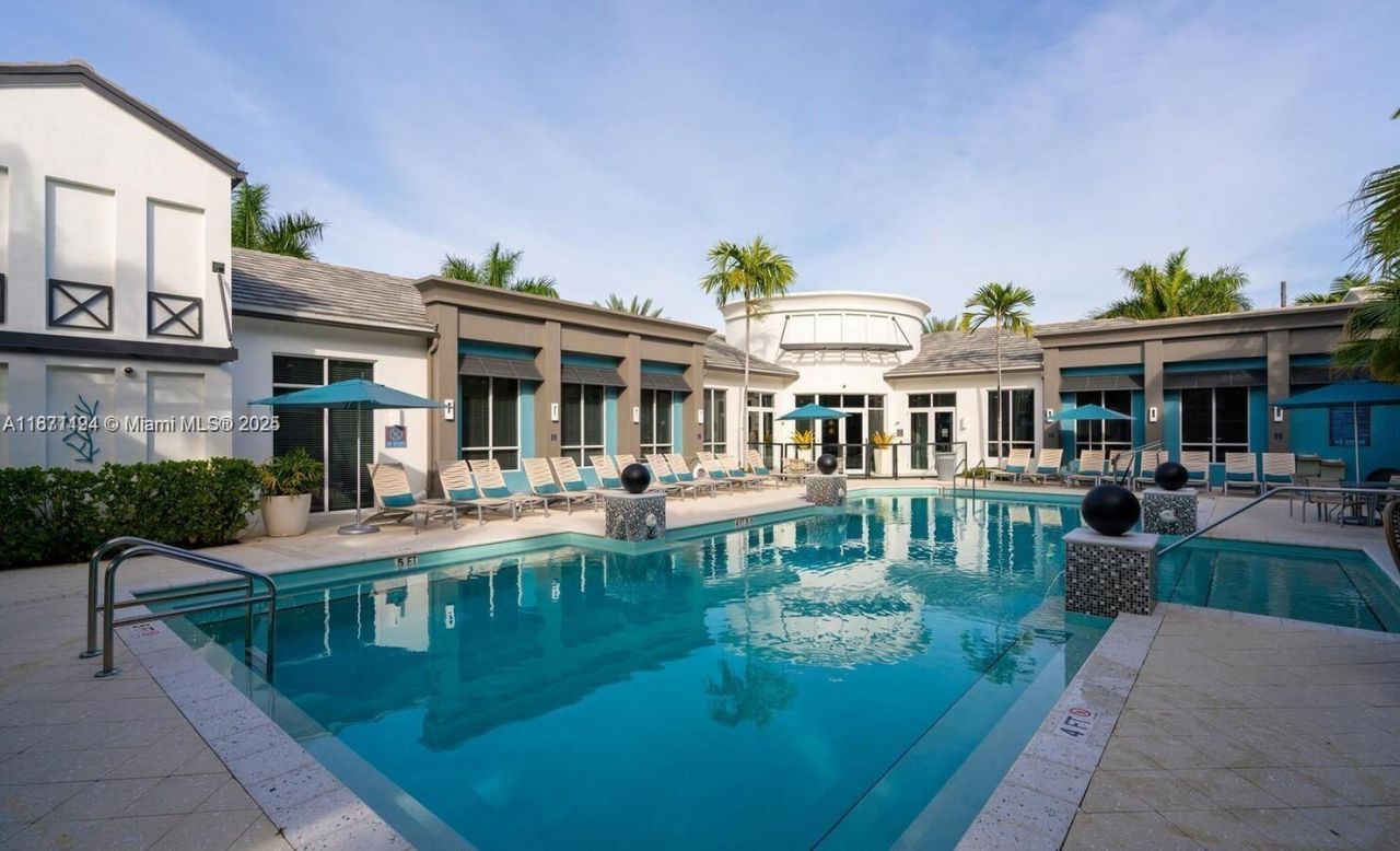 320 Franklin Club Drive, Unit Lauderdale, Delray Beach, FL 33483 Photo