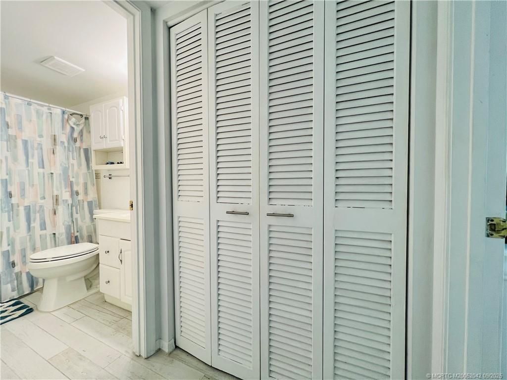 9400 S Ocean Drive, Unit 707, Jensen Beach, FL 34957 Photo