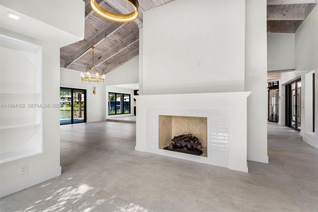 500 Palm Dr, Hallandale Beach, FL 33009 Photo