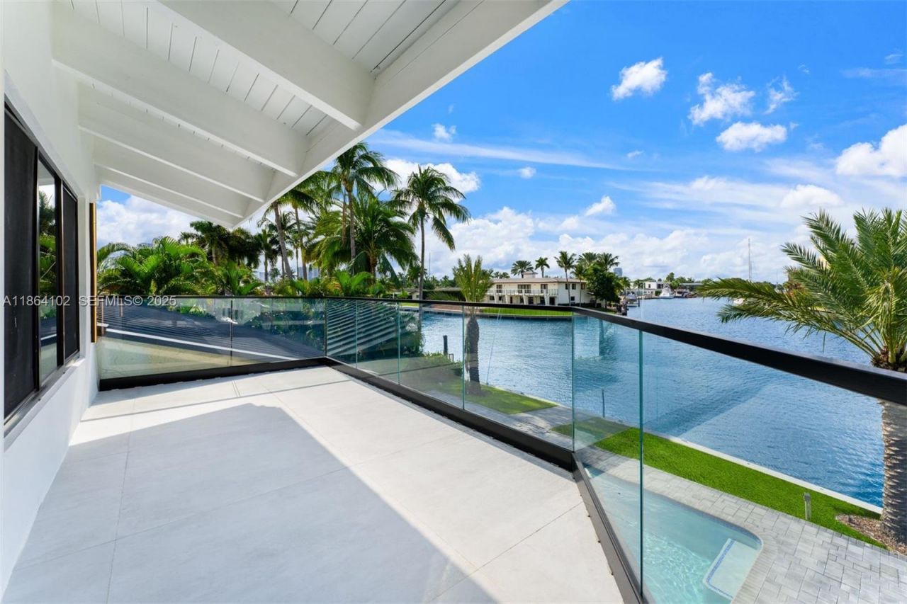 500 Palm Dr, Hallandale Beach, FL 33009 Photo