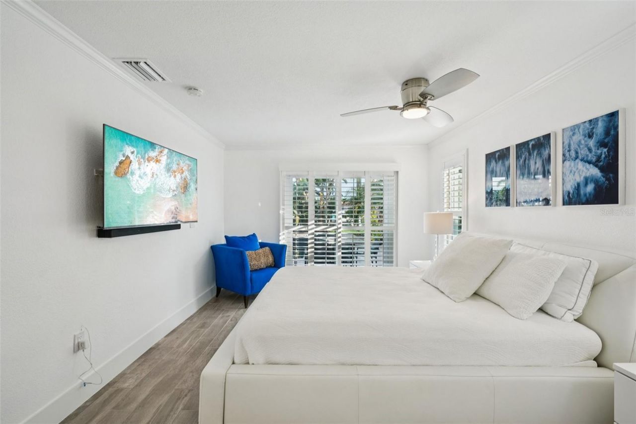 2085 Massachusetts Avenue Ne, Saint Petersburg, FL 33703 Photo