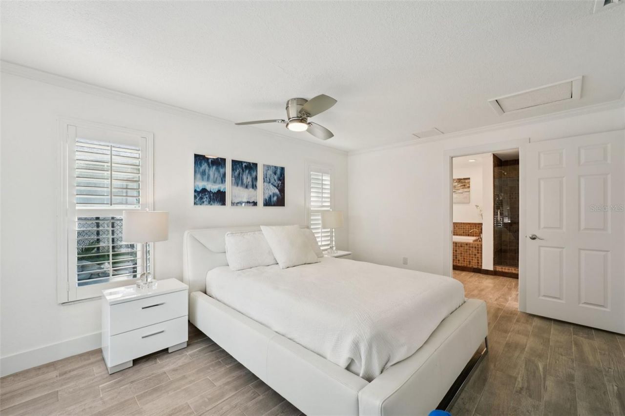 2085 Massachusetts Avenue Ne, Saint Petersburg, FL 33703 Photo