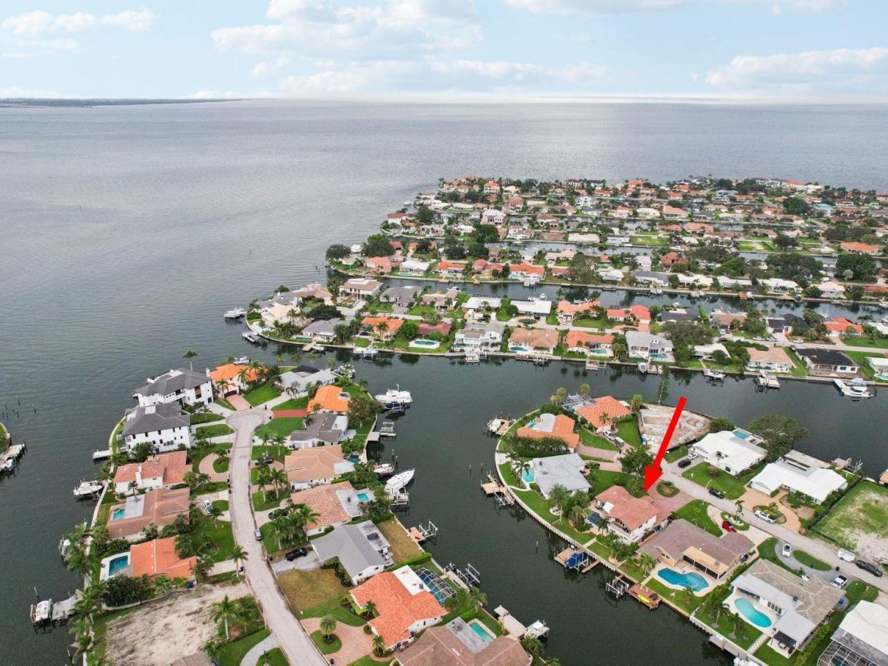 2085 Massachusetts Avenue Ne, Saint Petersburg, FL 33703 Photo