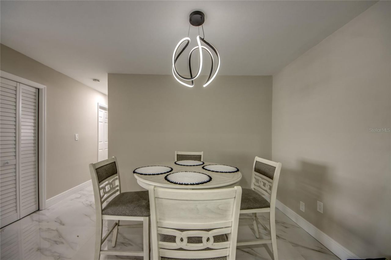 2544 1st Street, Unit 107, Fort Myers, FL 33901 Photo