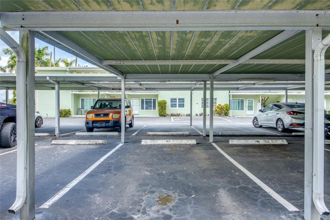 2544 1st Street, Unit 107, Fort Myers, FL 33901 Photo