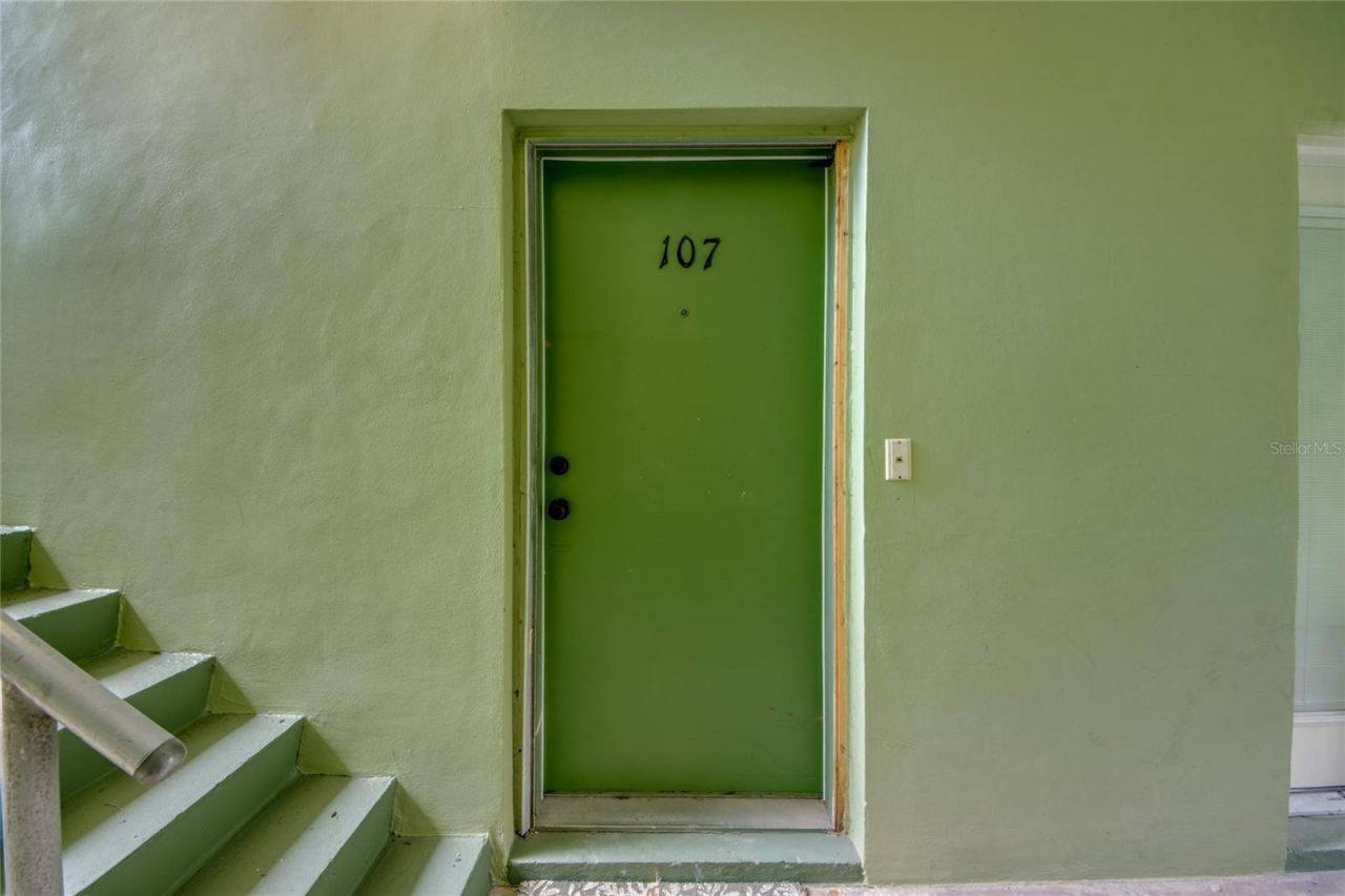 2544 1st Street, Unit 107, Fort Myers, FL 33901 Photo