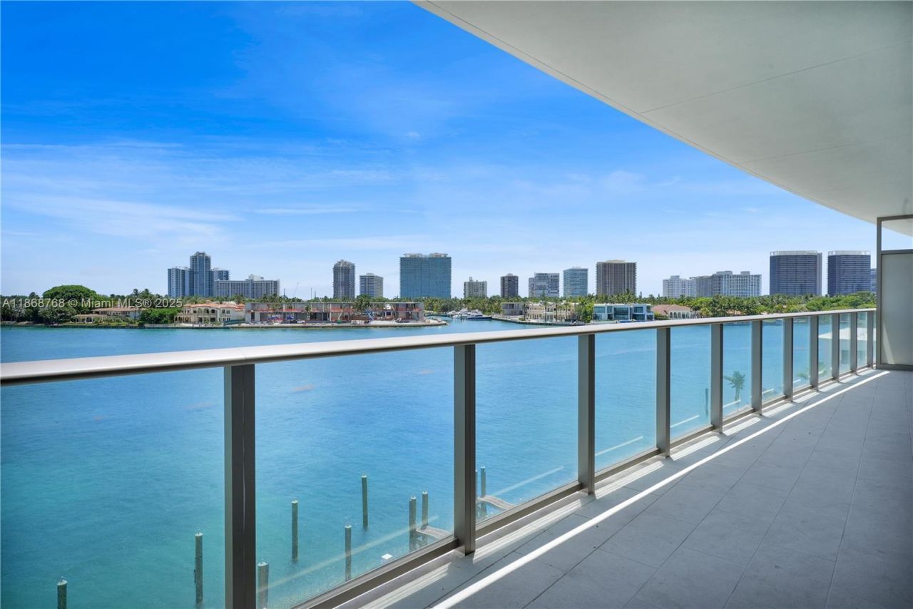 1135 103 St, Unit 505, Bay Harbor Islands, FL 33154 Photo