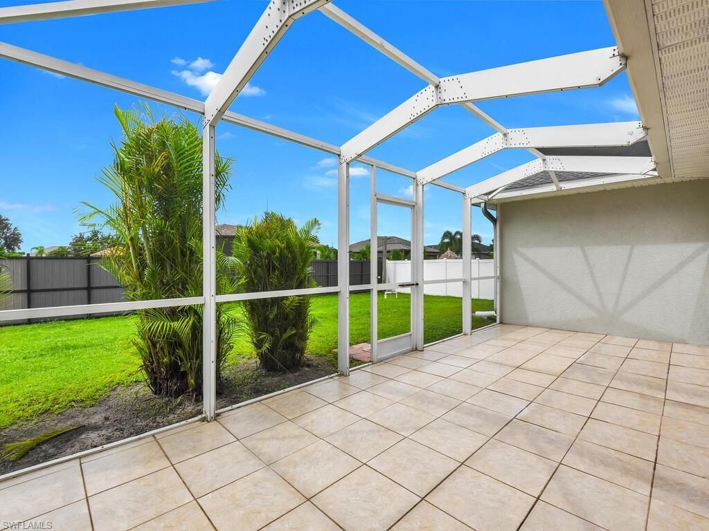 518 NW 11th Ter, Cape Coral, FL 33993 Photo