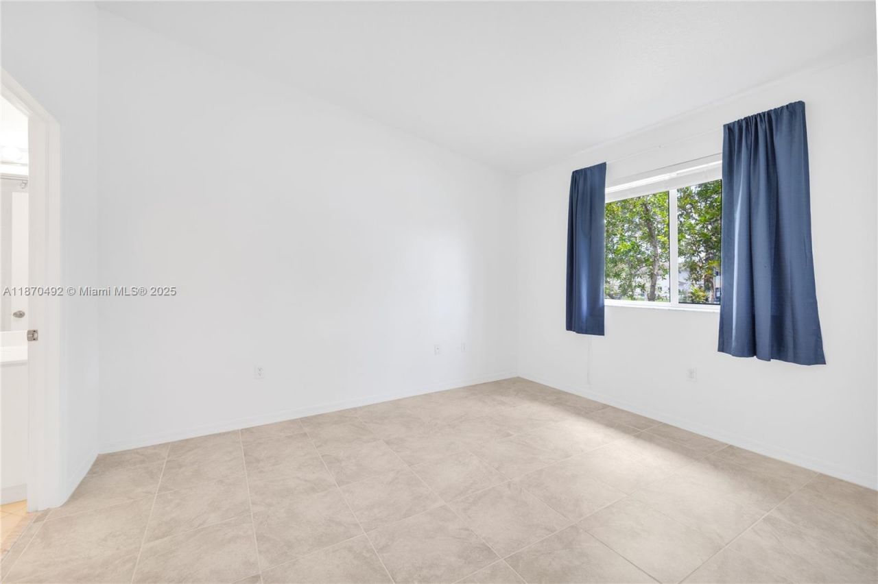 1261 SE 28th Ct, Unit 206, Homestead, FL 33035 Photo