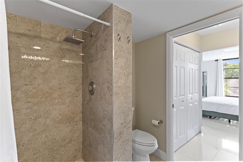 16 Royal Palm Way, Unit 302, Boca Raton, FL 33432 Photo