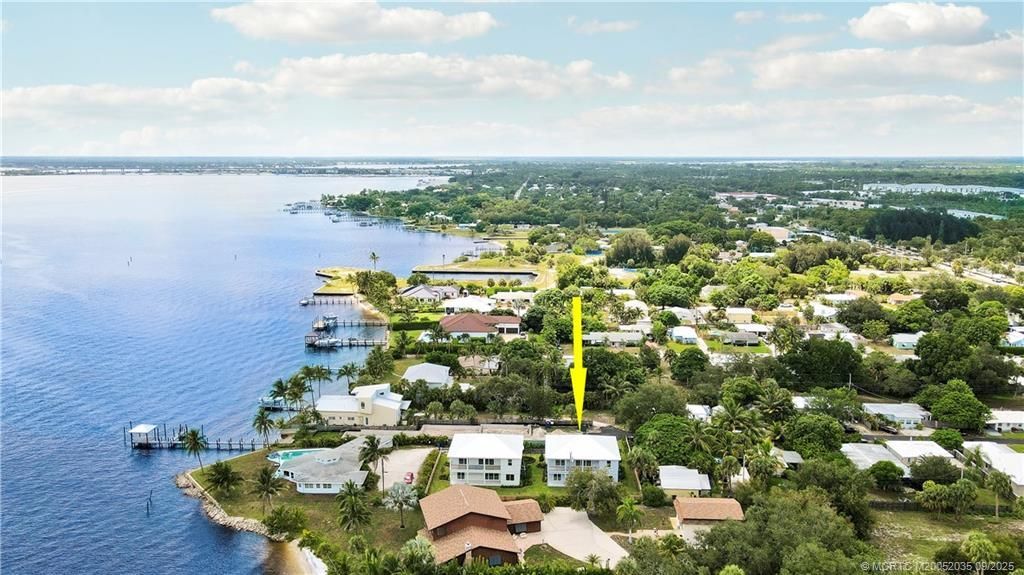 1023 NE Orange Avenue, Jensen Beach, FL 34957 Photo