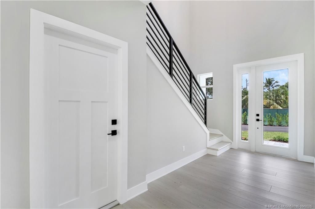 1023 NE Orange Avenue, Jensen Beach, FL 34957 Photo