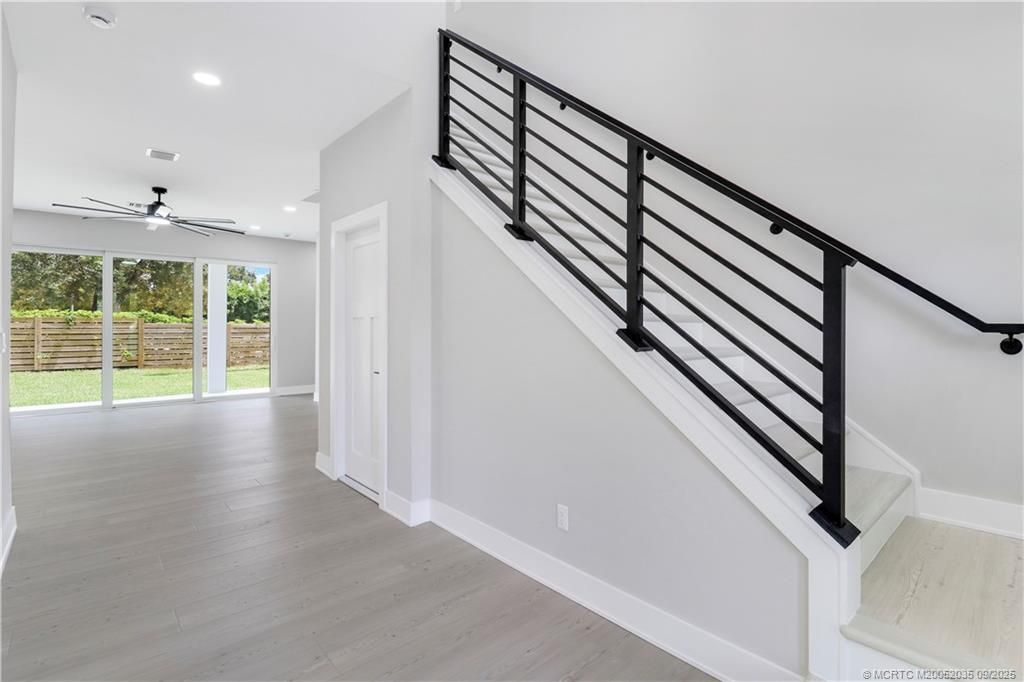 1023 NE Orange Avenue, Jensen Beach, FL 34957 Photo