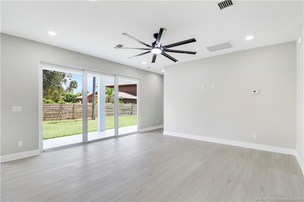 1023 NE Orange Avenue, Jensen Beach, FL 34957 Photo